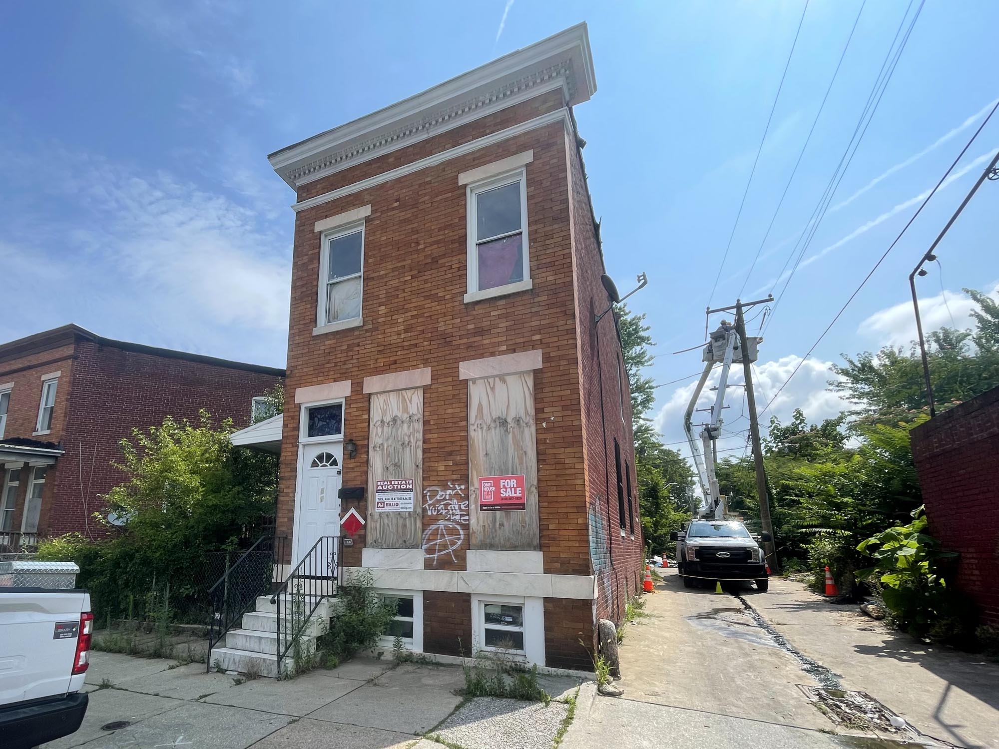 2001 Kennedy Avenue