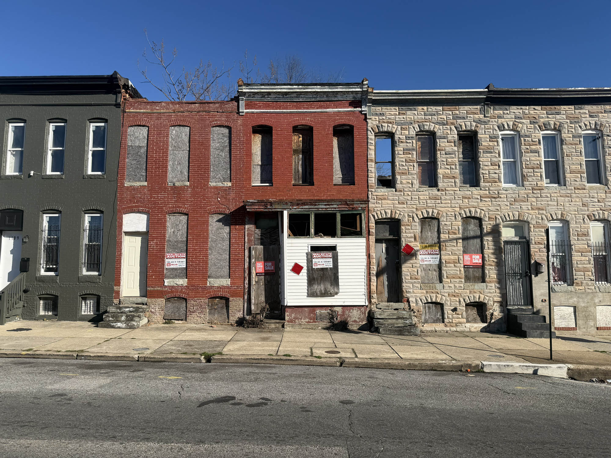 1105 N. Milton Avenue