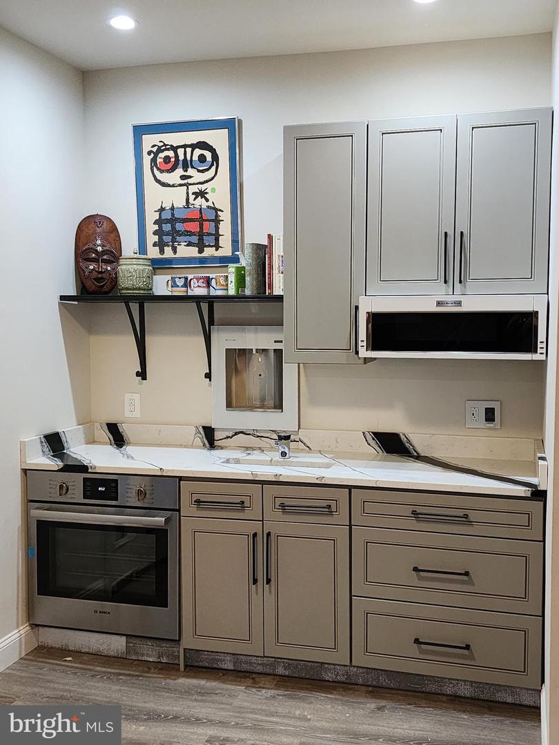 3504 Woodbrook Avenue