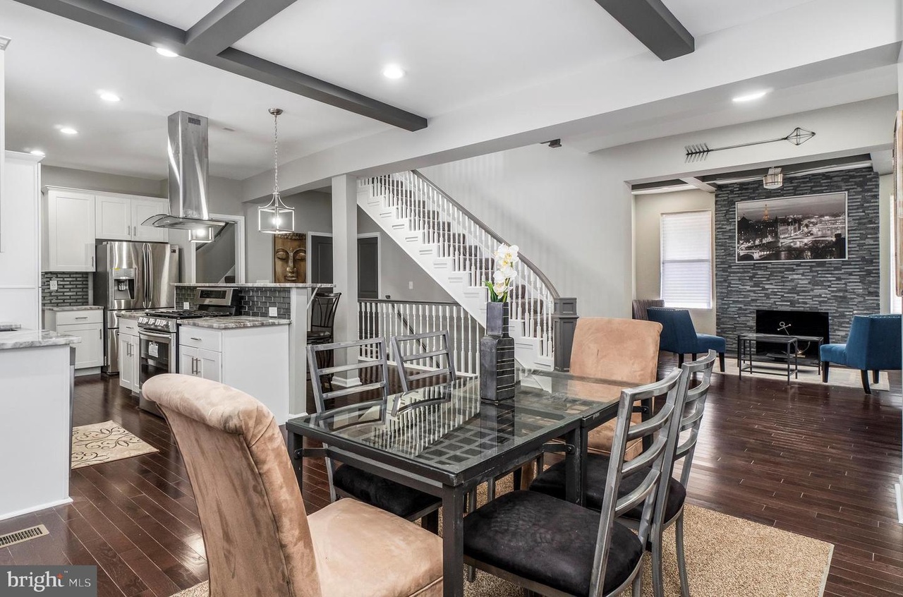 3700 Springdale Avenue