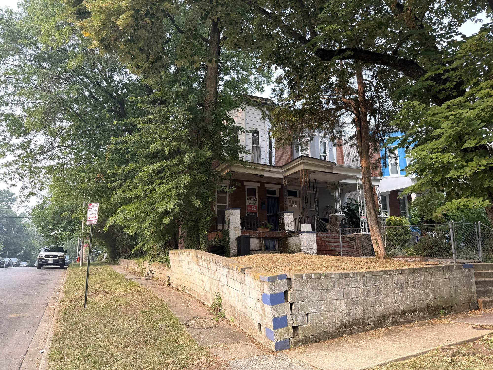 3001 Belmont Avenue