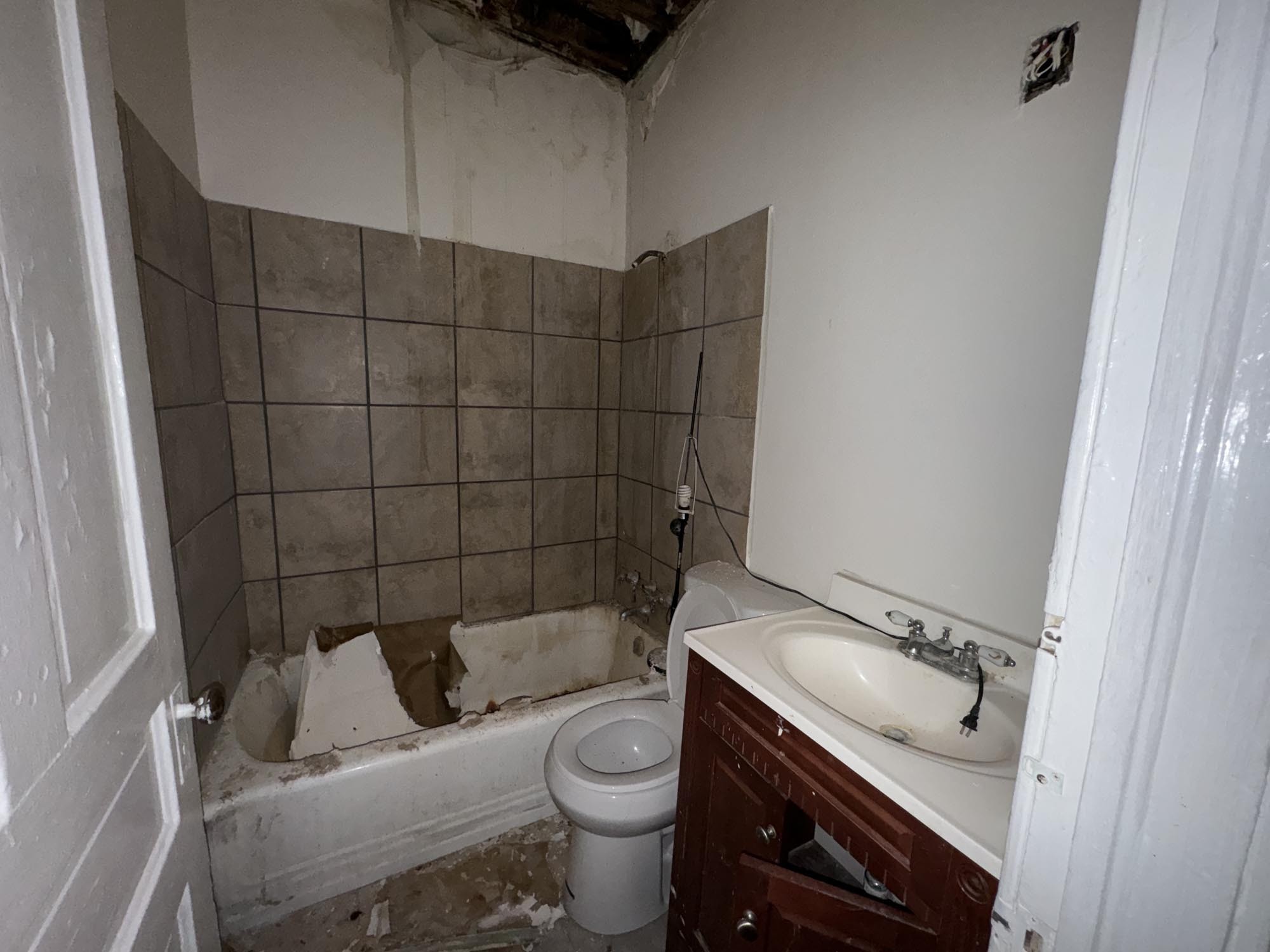 2647 N. Calvert Street