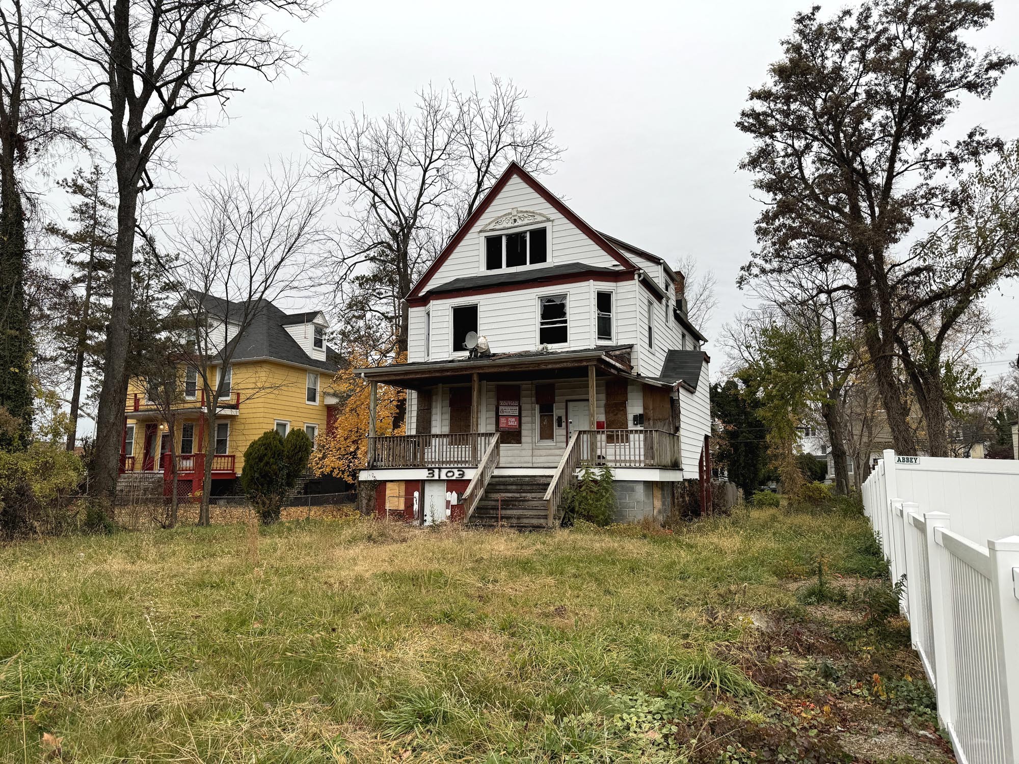 3708 Fairview Avenue