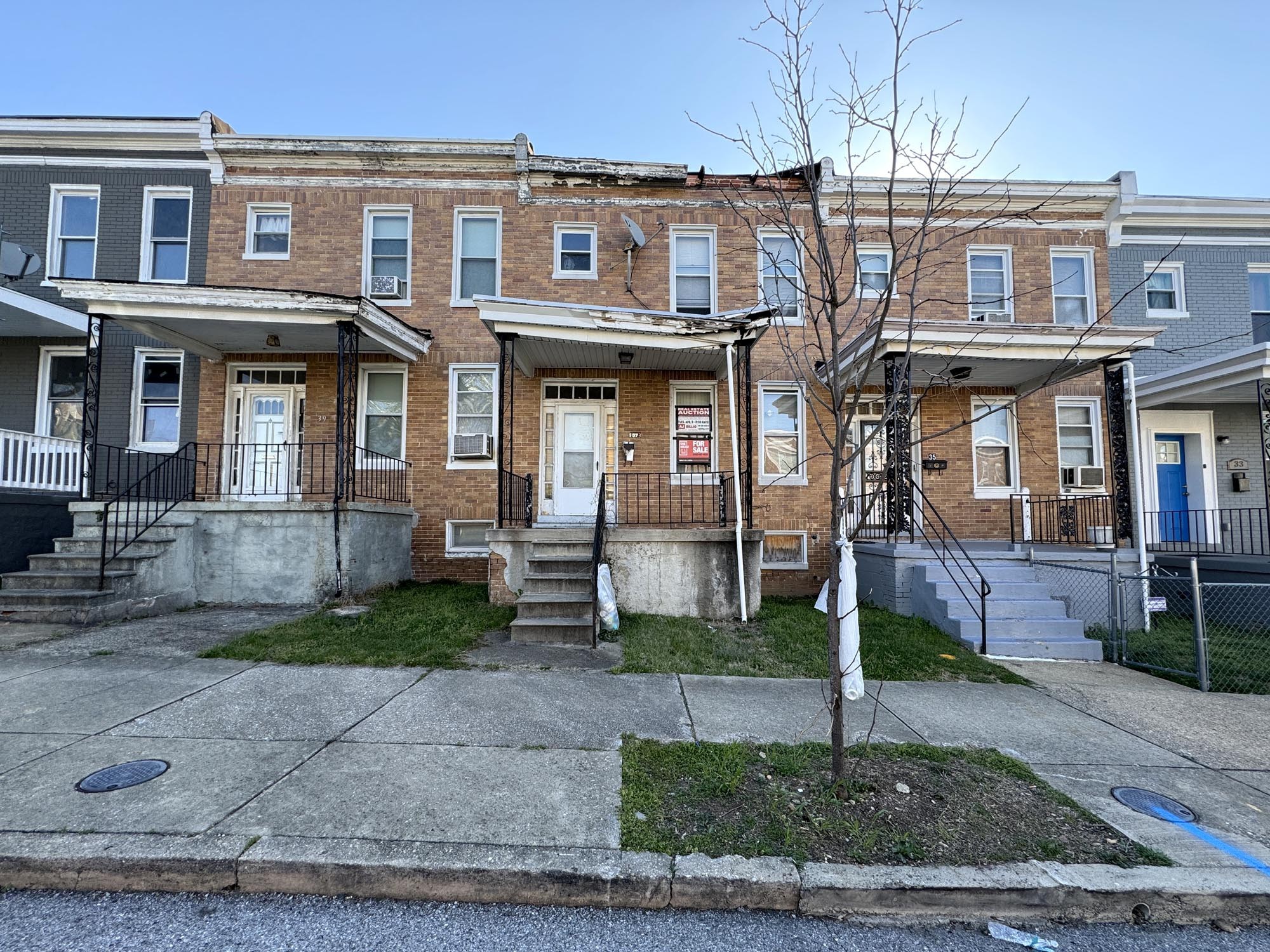37 N. Abington Avenue