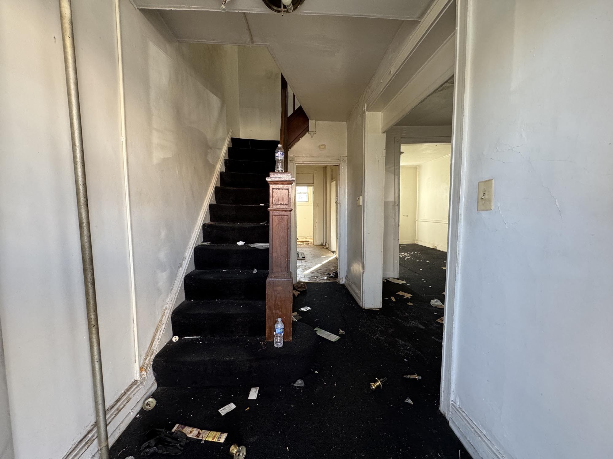 37 N. Abington Avenue