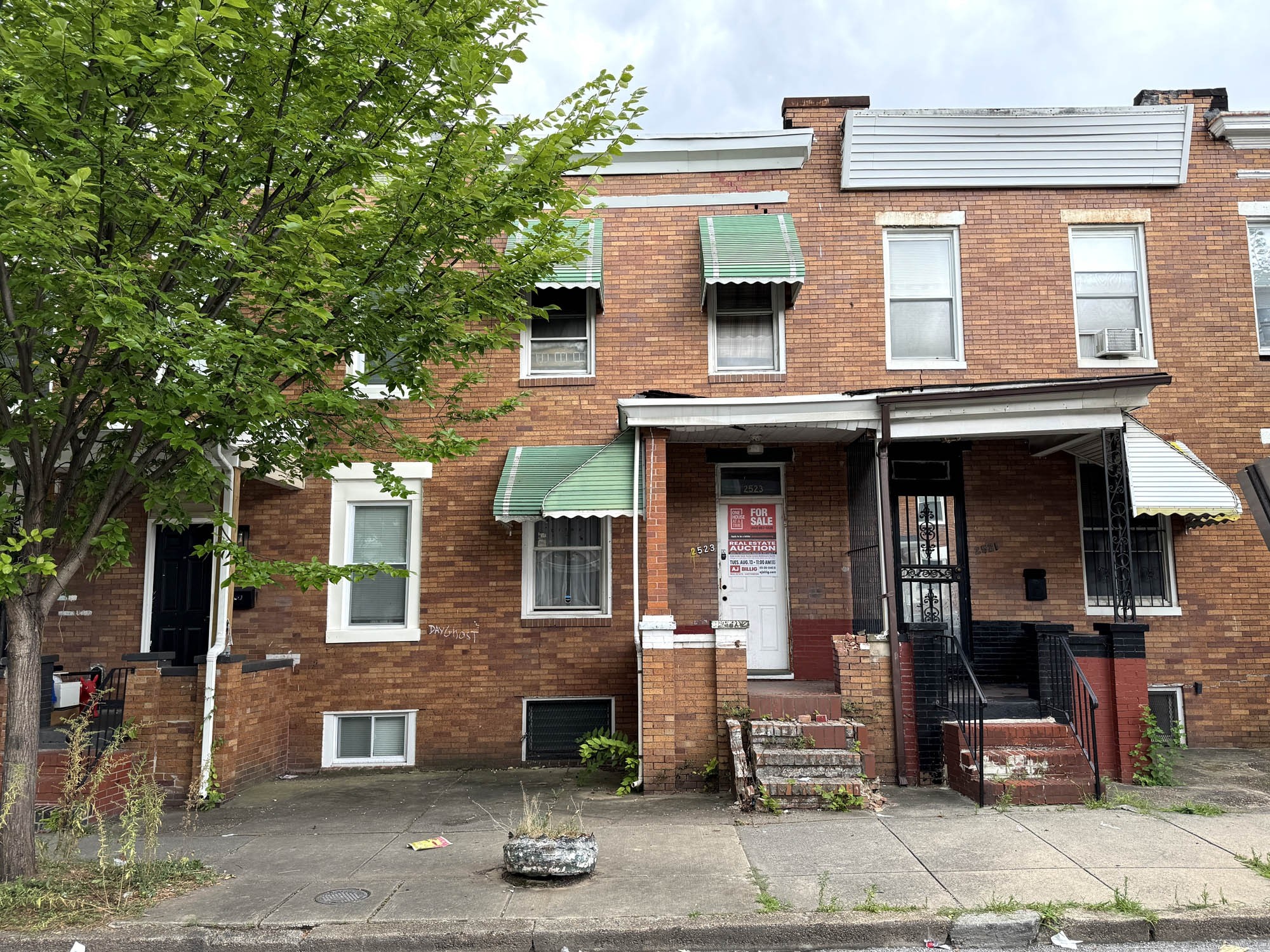 2523 E. Chase Street