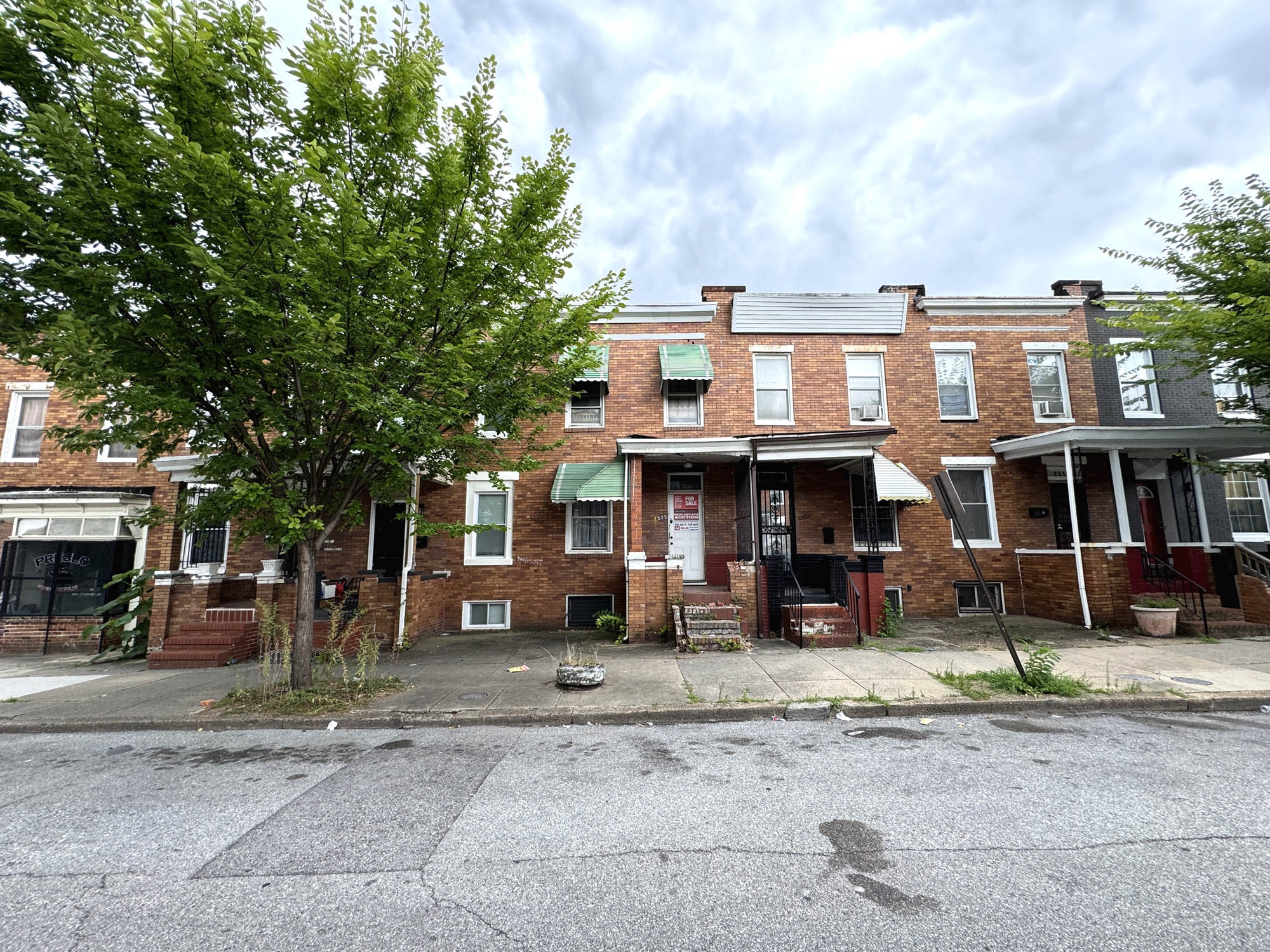 2523 E. Chase Street