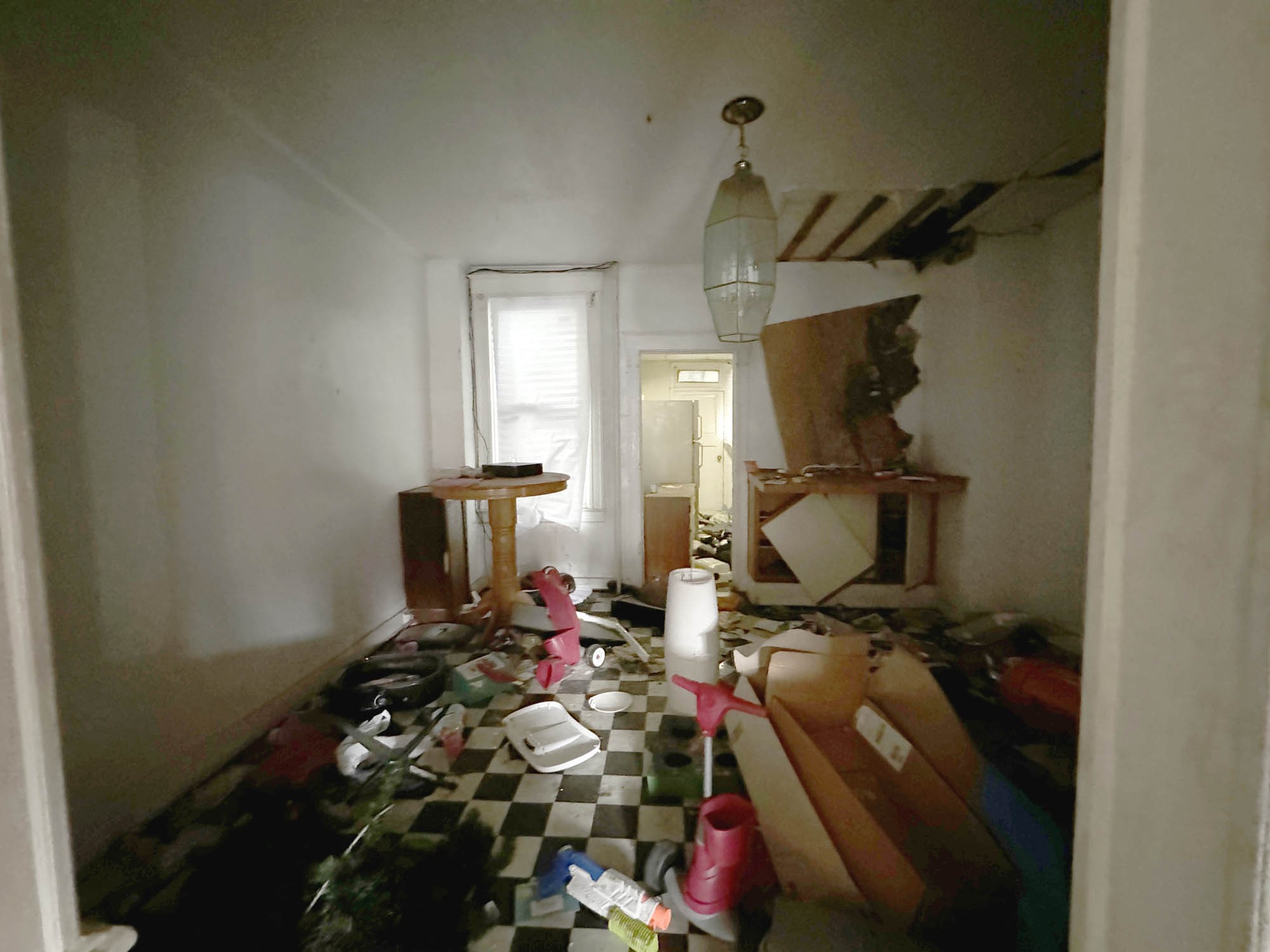 2523 E. Chase Street