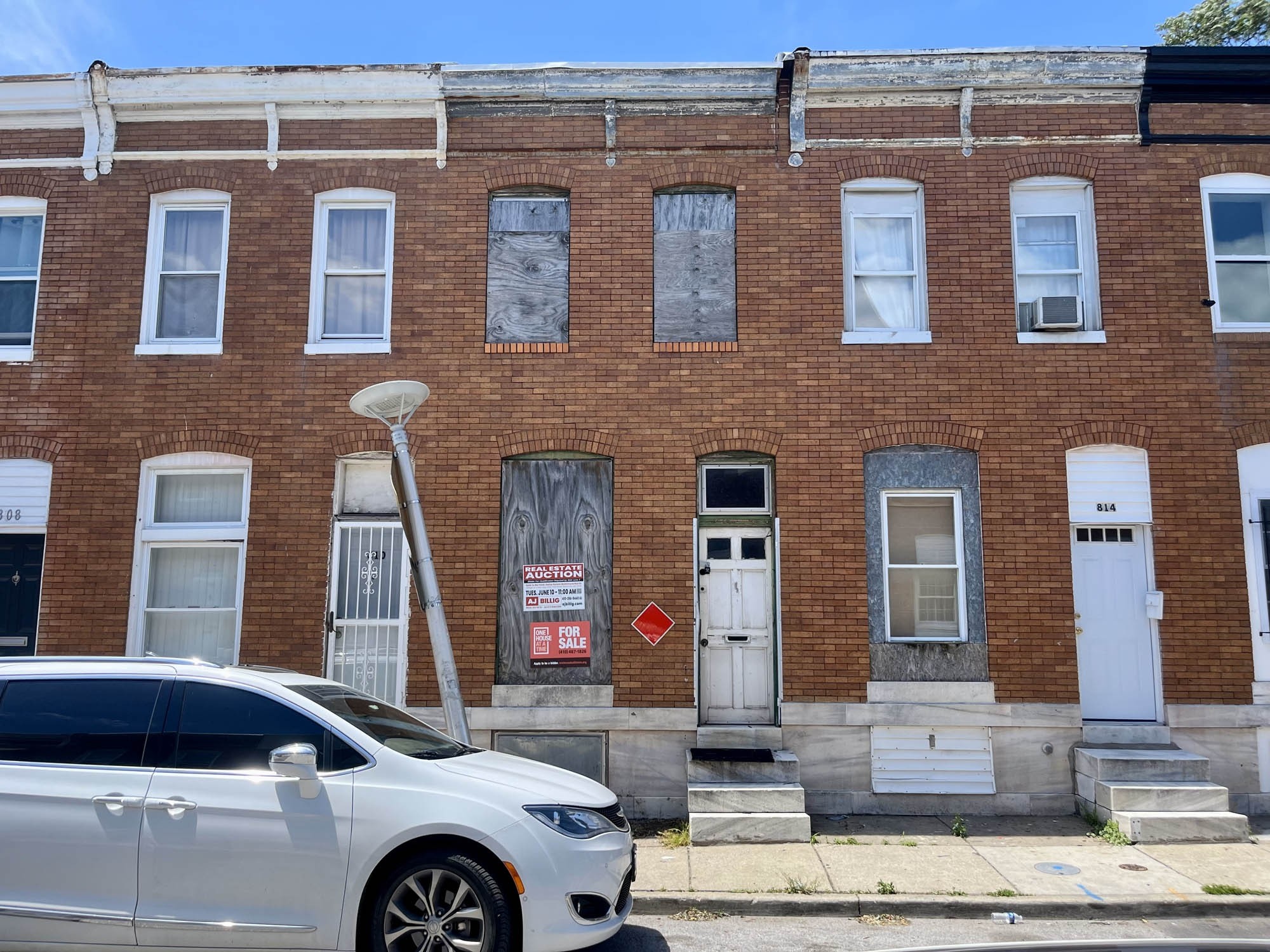 812 N. Belnord Avenue