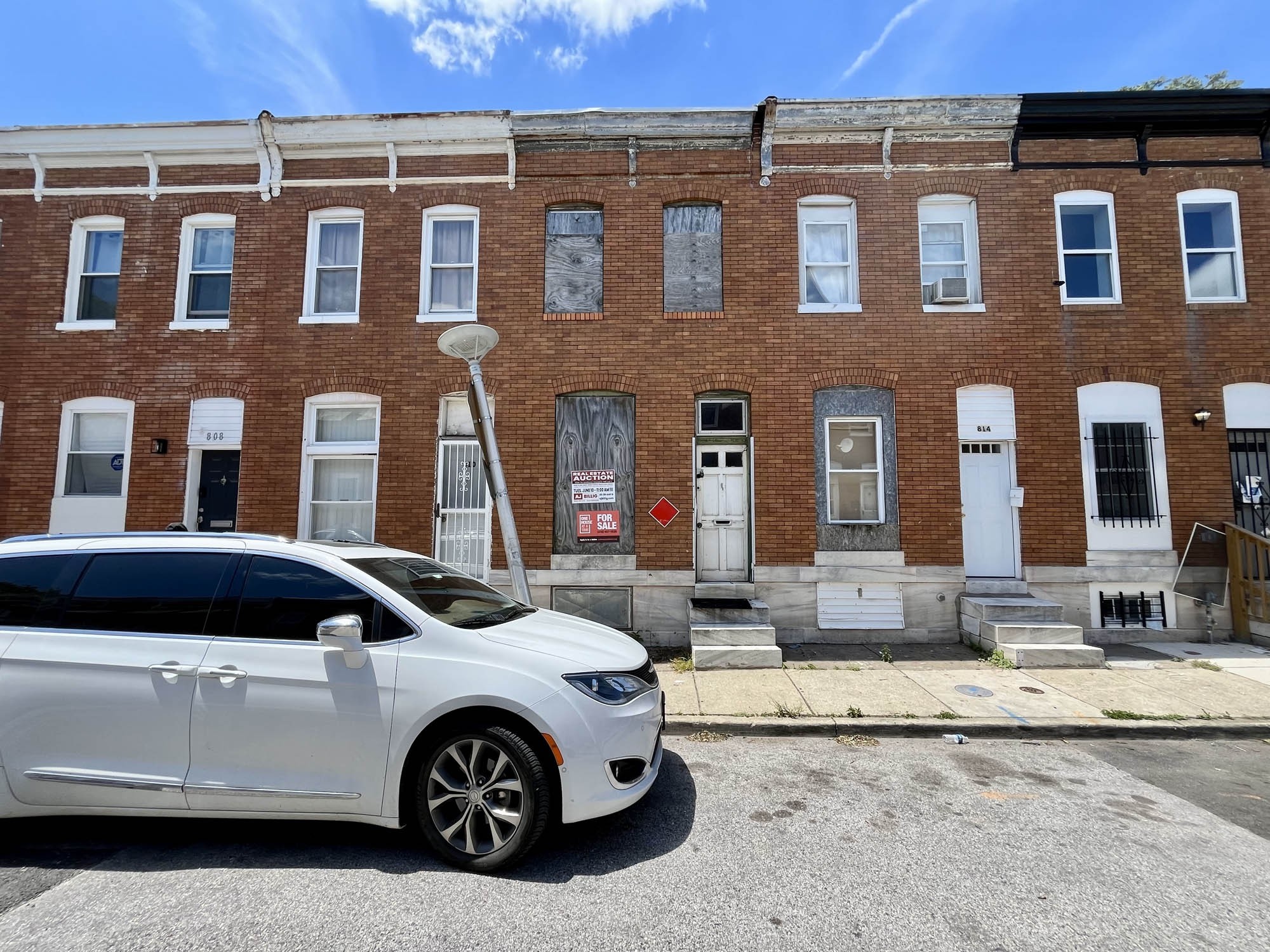 812 N. Belnord Avenue
