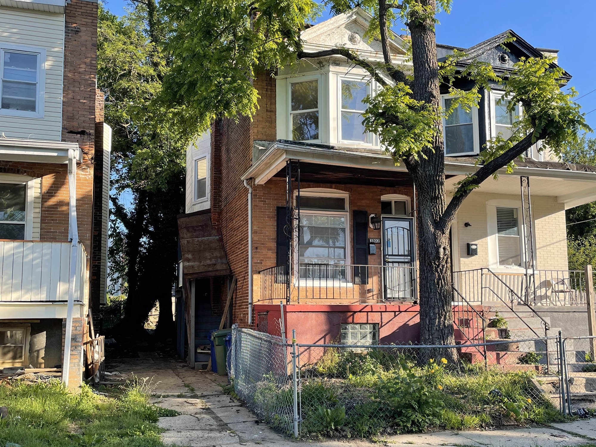 3102 W. Garrison Avenue