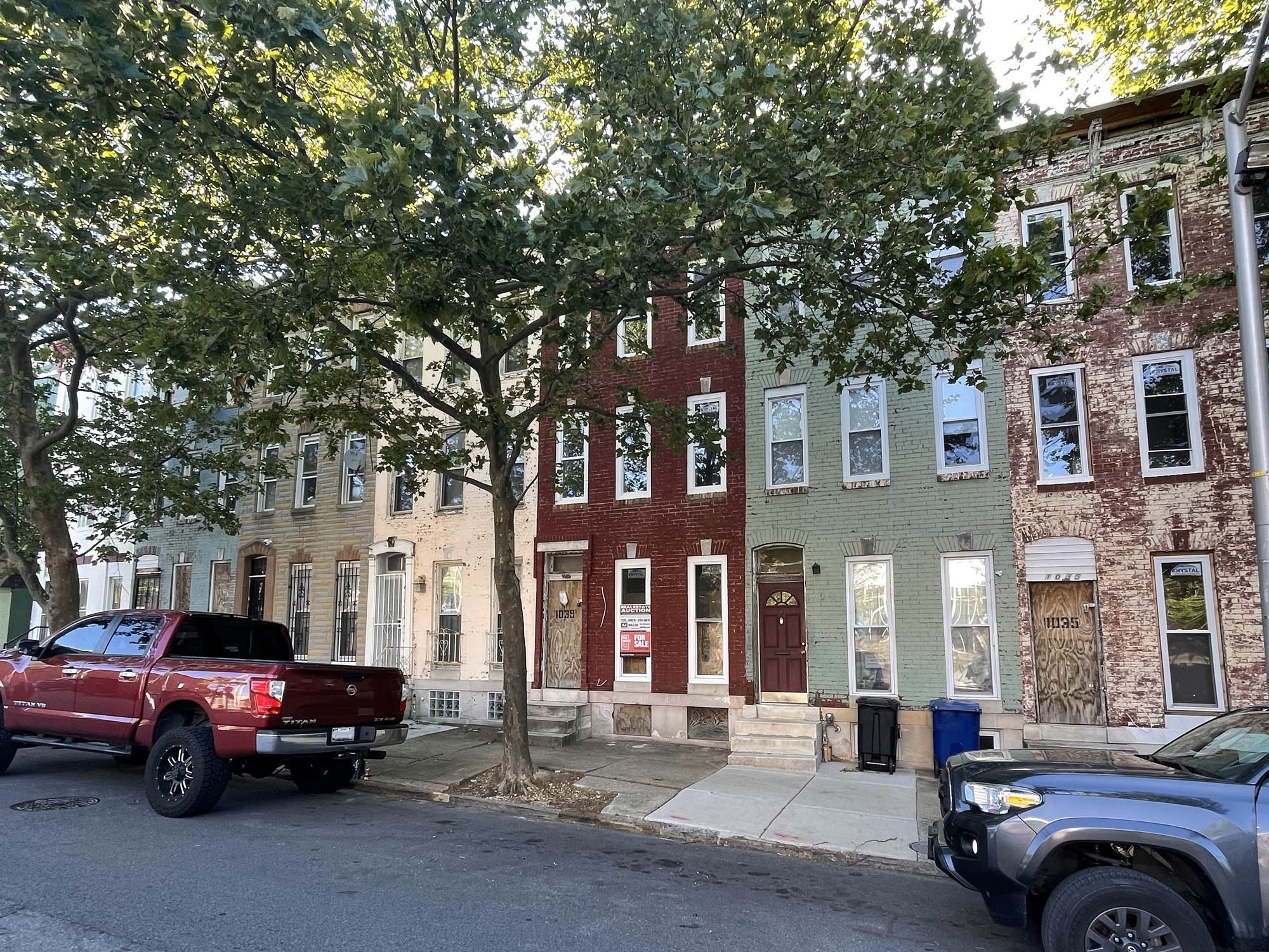 1039 N. Mount Street