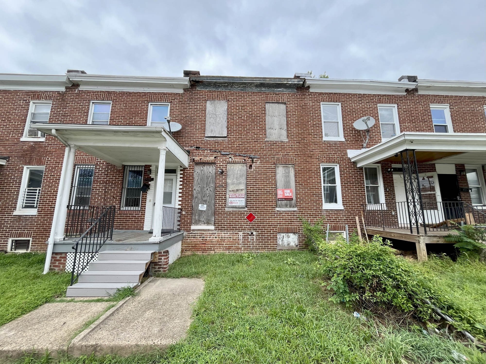 3206 Elmley Avenue