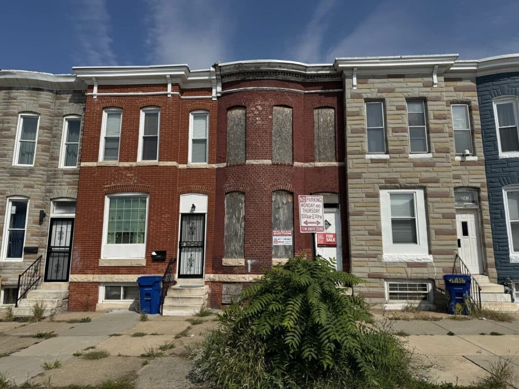 2414 E. Federal Street
