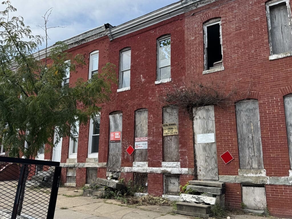 1716 N. Milton Avenue