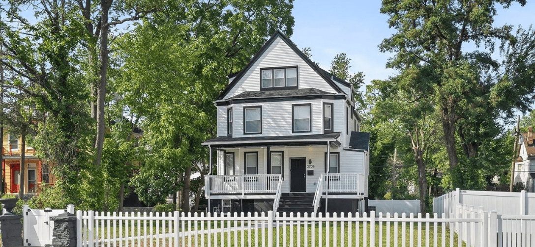 3708 Fairview Avenue