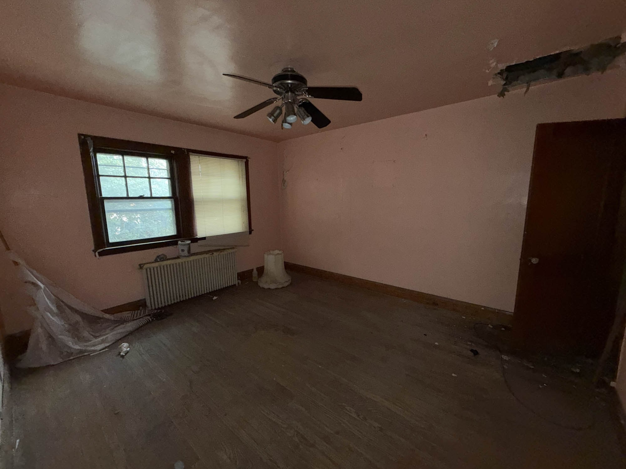 25 N. Ellamont Street