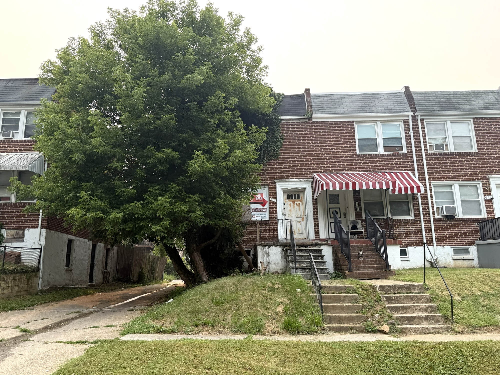 965 Ellicott Driveway